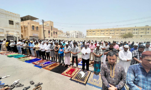 കോവിഡ് നിയന്ത്രണം ഇല്ലാത്ത ആദ്യ വെള്ളി:  മസ്​ജിദുകൾ നിറഞ്ഞുകവിഞ്ഞു