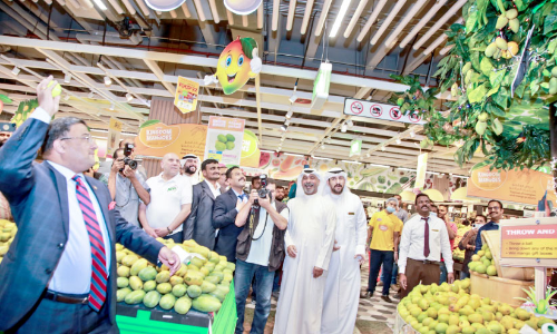 ലുലു ഹൈപർ മാർക്കറ്റിൽ മാംഗോ ഫെസ്റ്റിവൽ ആരംഭിച്ചു