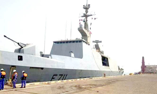 ഫ്രഞ്ച് നാവികസേന യുദ്ധക്കപ്പൽ കുവൈത്തിൽ