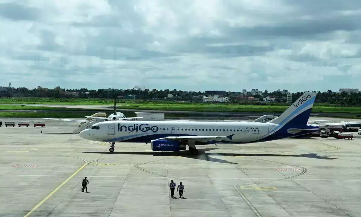 ഭിന്നശേഷിയുള്ള കുട്ടിയുടെ യാത്ര വിലക്കിയ സംഭവം; ഇൻഡിഗോക്ക് അഞ്ച് ലക്ഷം രൂപ പിഴ