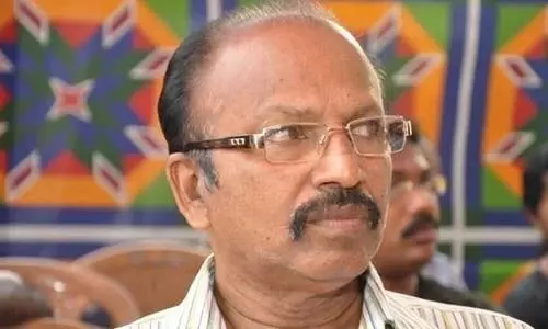 ഗായകൻ ഇടവ ബഷീർ ഗാനമേളക്കിടെ കുഴഞ്ഞുവീണു മരിച്ചു