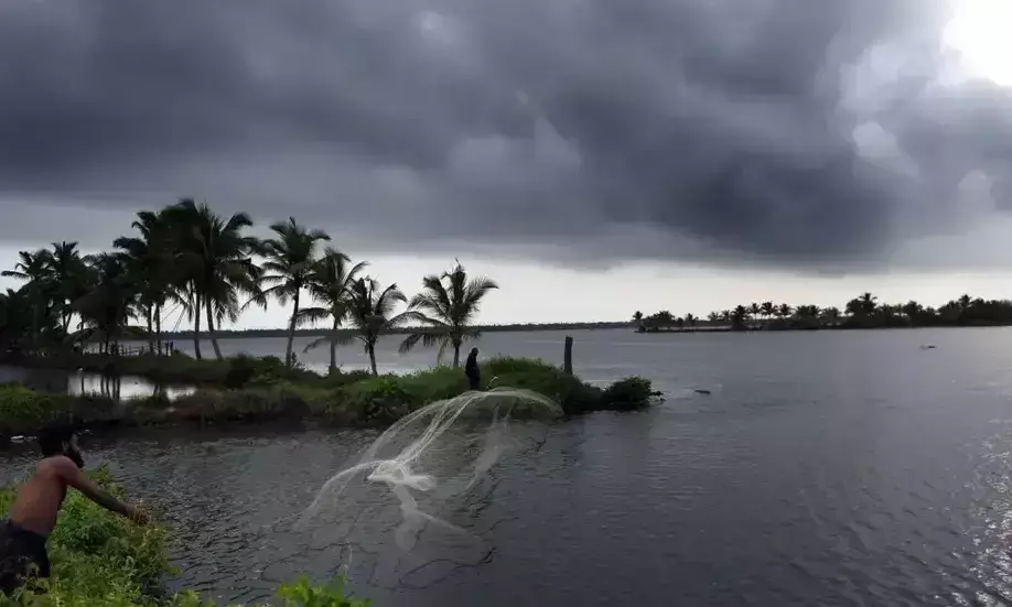 കാലവർഷം കേരളത്തിലെത്തി; മഴ കനക്കും, ഇന്ന് ഒമ്പത് ജില്ലകളിൽ ജാഗ്രത നിർദേശം