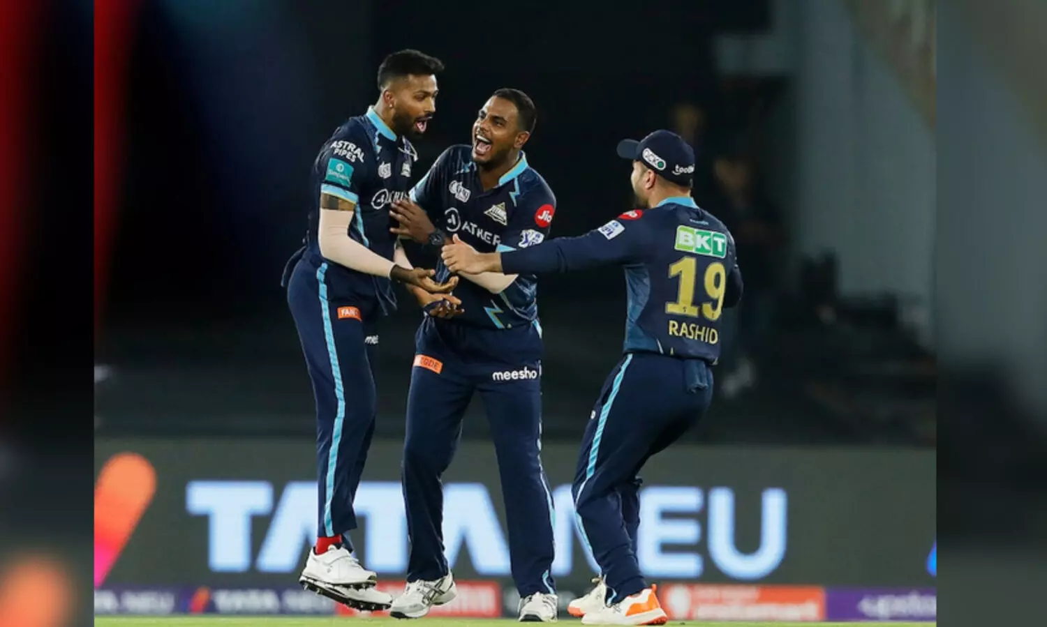 ഹർദിക്കിന് മൂന്നു വിക്കറ്റ്; രാജസ്ഥാൻ ബാറ്റിങ് തകർന്നു; ഗുജറാത്തിന് 131 റൺസ് വിജയലക്ഷ്യം