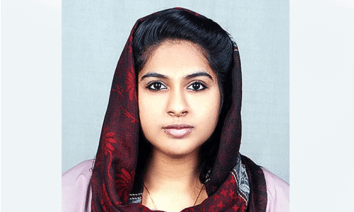 ബി.​ബി.​എ പ​രീ​ക്ഷ: ജി​ദ്ദ പ്ര​വാ​സി​യു​ടെ മ​ക​ൾ​ക്ക് ഒ​ന്നാം​റാ​ങ്ക്