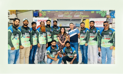 പിച്ച് സ്മാഷേഴ്സ് ക്രിക്കറ്റ്‌ ടീം ജഴ്സി പ്രകാശനം ചെയ്തു