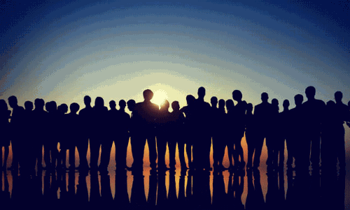 യു​വ​ത്വ നി​റ​വി​ൽ ഒ​മാ​ൻ ജ​ന​സം​ഖ്യ