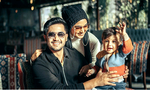 അലഞ്ഞു തിരിയുന്ന ദമ്പതികൾ