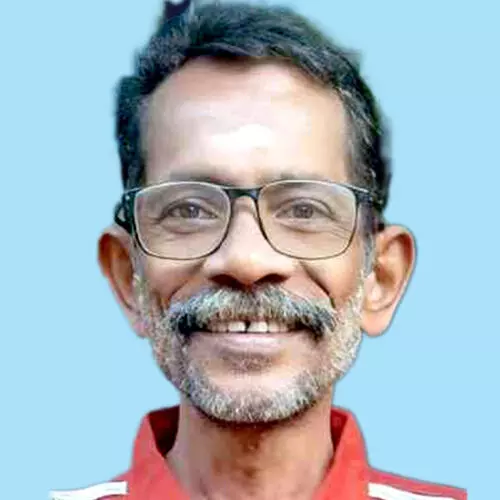 മ​ഹേ​ന്ദ്ര​ൻ