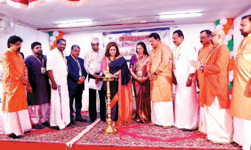 തിരുവല്ല പ്രവാസി അസോസിയേഷൻ കോവിഡ് പോരാളികളെ ആദരിച്ചു