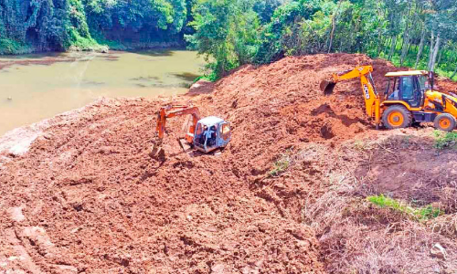 ല​ക്ഷ്യം പ്ര​ള​യ​ക്കെ​ടു​തി കു​റ​ക്ക​ൽ; മണ്ണുകോരൽ പുഴകളെ നശിപ്പിക്കുമെന്ന് ആശങ്ക