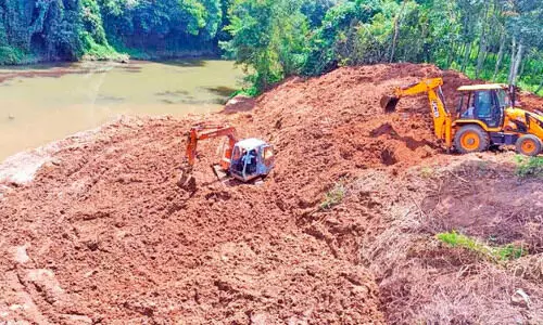 ല​ക്ഷ്യം പ്ര​ള​യ​ക്കെ​ടു​തി കു​റ​ക്ക​ൽ; മണ്ണുകോരൽ പുഴകളെ നശിപ്പിക്കുമെന്ന് ആശങ്ക
