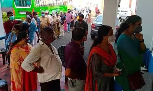 ട്വന്‍റി20 മത്സര രംഗത്തില്ലാത്തത് ആരെ തുണക്കും? ശുഭ പ്രതീക്ഷയിൽ മുന്നണികൾ