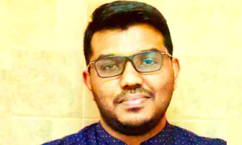 സി​വി​ൽ സ​ർ​വി​സ്: കൊളത്തൂരിന്‍റെ മുഖശ്രീയായി ശ്രീകുമാർ