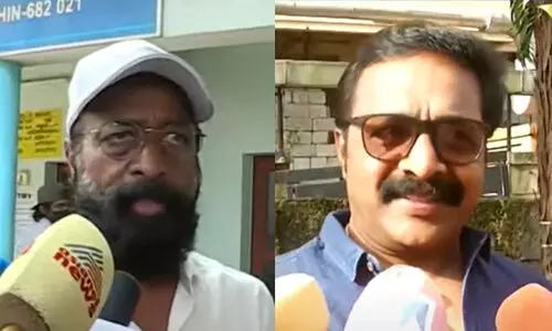 നല്ല എം.എൽ.എയെ തെരഞ്ഞെടുക്കുമെന്ന് ഹരിശ്രീ അശോകൻ; വോട്ട് പൗരധർമമെന്ന് രൺജി പണിക്കർ