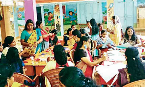 പാലക്കാട് മൂന്ന് ലക്ഷത്തോളം കുട്ടികൾ നാളെ വിദ്യാലയങ്ങളിലേക്ക്