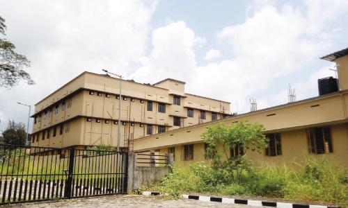 ചാ​ല​ക്കു​ടി ഗ​വ. ഹൈ​സ്കൂ​ളി​ൽ ഇ​നി പെ​ൺ​കു​ട്ടി​ക​ളും