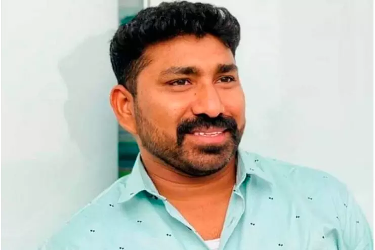 സൗദിയിൽ കാറപകടത്തിൽ മലയാളിയുൾപ്പടെ മൂന്ന് മരണം സൗദിയിൽ കാറപകടത്തിൽ മലയാളിയുൾപ്പടെ മൂന്ന് മരണം