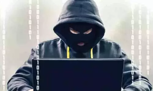 സ​മൂ​ഹ മാ​ധ്യ​മ ദു​രു​പ​യോ​ഗം: കു​റ്റ​വാ​ളി​ക​ൾ​ക്ക് ഒ​രു കോ​ടി റി​യാ​ൽ വരെ പി​ഴയും ത​ട​വും