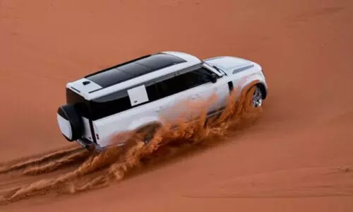 വലുപ്പത്തിൽ വമ്പനായി ലാൻഡ് റോവർ ഡിഫൻഡർ 130