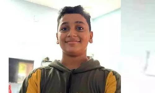 സൂപ്പർമാൻ ആയി ലുക്മാൻ...!  കുളത്തിലേക്ക് എടുത്തുചാടി ബാലികയെ കോരിയെടുത്തത് ജീവിതത്തിലേക്ക്