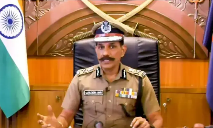 രാമേശ്വരം ബലാത്സംഗ കൊല: ഉത്തരേന്ത്യൻ തൊഴിലാളികളെ കേന്ദ്രീകരിച്ച് അന്വേഷണം നടത്തുന്നെന്ന് വിമർശനം രാമേശ്വരം ബലാത്സംഗ കൊല: ഉത്തരേന്ത്യൻ തൊഴിലാളികളെ കേന്ദ്രീകരിച്ച് അന്വേഷണം നടത്തുന്നെന്ന് വിമർശനം