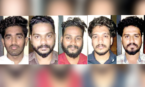 Alleged food poisoning Five youths arrested