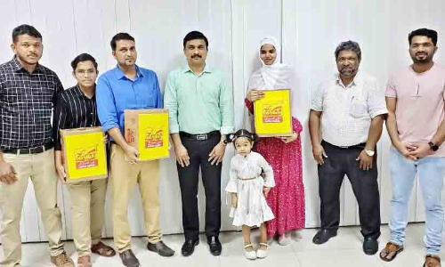 റമദാൻ ക്വിസ്: സലാല വിജയികൾക്ക് സമ്മാനം നൽകി