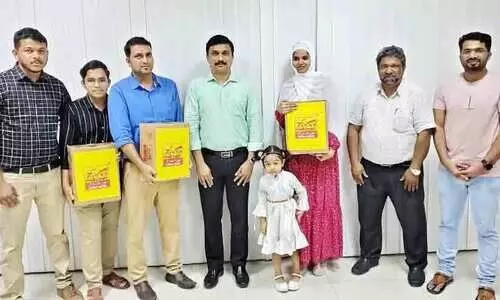 റമദാൻ ക്വിസ്: സലാല വിജയികൾക്ക് സമ്മാനം നൽകി