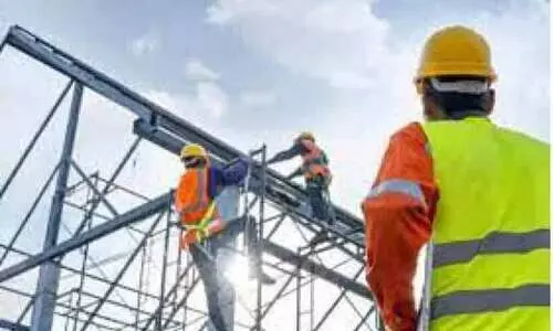 ഉച്ചസമയത്തെ പുറംജോലി വിലക്ക് പ്രാബല്യത്തിൽ