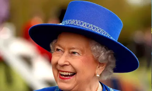എലിസബത്ത് രാജ്ഞിക്ക് രാജപദവിയിൽ സപ്തതി; ആഘോഷത്തിമിർപ്പിൽ രാജ്യം എലിസബത്ത് രാജ്ഞിക്ക് രാജപദവിയിൽ സപ്തതി; ആഘോഷത്തിമിർപ്പിൽ രാജ്യം