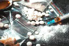 ലഹരിയിൽ മുങ്ങി കൗമാരം; സ്ത്രീകളും കുട്ടികളും കാരിയർമാർ