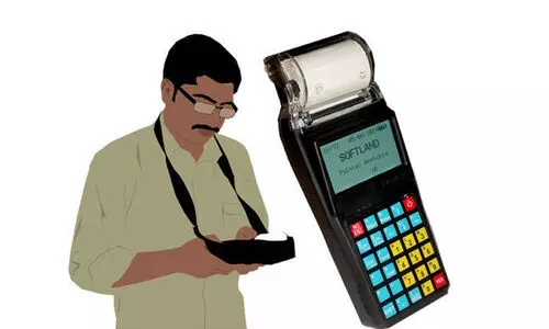 പ്രതിഷേധം കനത്തു; ബസ് ചാര്‍ജ് കുറച്ച് ഉടമകൾ