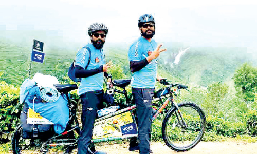 വിത്തുപാകിയൊരു യാത്ര, ഇരുചക്രത്തില്‍ ഒറ്റ മനസ്സോടെ