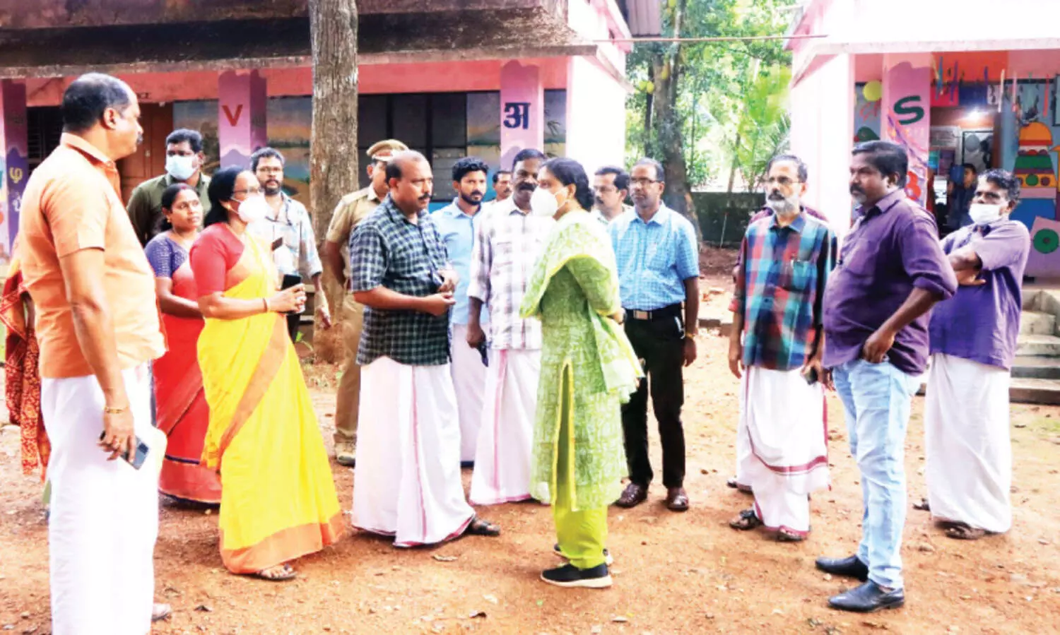 മുഴുവന്‍ സ്‌കൂളുകളിലും നാളെ രണ്ടാംഘട്ട ശുചീകരണം