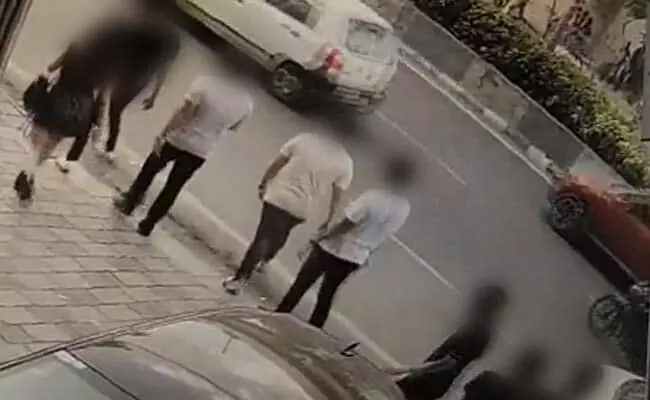 ഹൈദരാബാദിലെ കൂട്ട ബലാത്സംഗം: ടി.ആർ.എസ് നേതാവിന്റെ മകൻ അറസ്റ്റിൽ ഹൈദരാബാദിലെ കൂട്ട ബലാത്സംഗം: ടി.ആർ.എസ് നേതാവിന്റെ മകൻ അറസ്റ്റിൽ