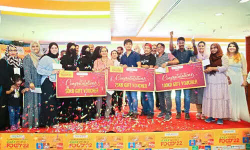 ലുലു ഫുഡ്ഫെസ്റ്റ് മത്സരവിജയികൾക്ക് സമ്മാനം നൽകി