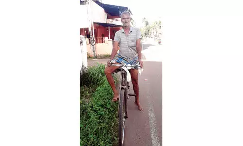 ജീവിതം സൈക്കിൾ യാത്രയാക്കി ബേബി