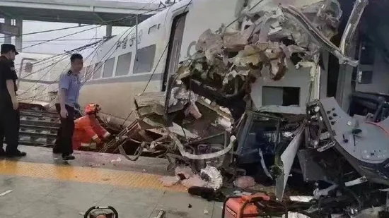 ചൈനയിൽ ട്രെയിൻ പാളംതെറ്റി ഡ്രൈവർ മരിച്ചു