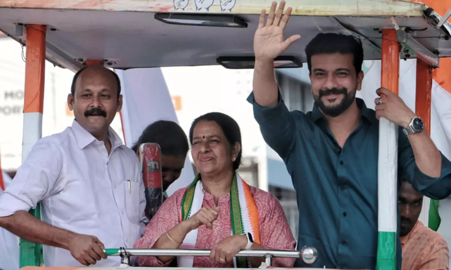 മുഖ്യമന്ത്രിയെ മാൻഡ്രേക്ക് എന്ന് വിളിക്കാമോ? -പിഷാരടിയെ പരിഹസിക്കുന്നവരോട് രാഹുൽ മാങ്കൂട്ടത്തിന്റെ ചോദ്യം