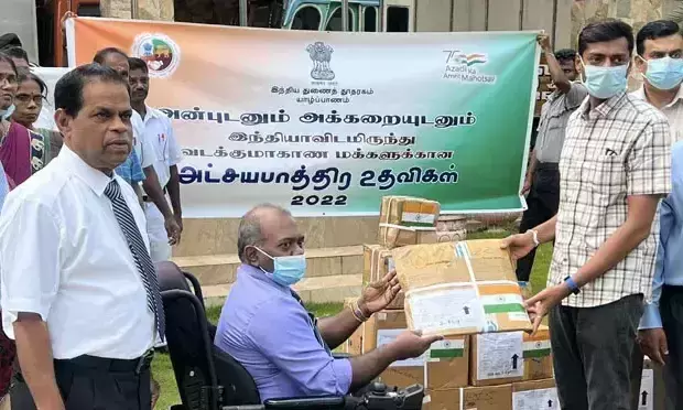 ശ്രീലങ്കക്ക് വീണ്ടും സഹായഹസ്തവുമായി ഇന്ത്യ; ജീവൻരക്ഷാ മരുന്നുകളും ഉപകരണങ്ങളും എത്തിച്ചു ശ്രീലങ്കക്ക് വീണ്ടും സഹായഹസ്തവുമായി ഇന്ത്യ; ജീവൻരക്ഷാ മരുന്നുകളും ഉപകരണങ്ങളും എത്തിച്ചു