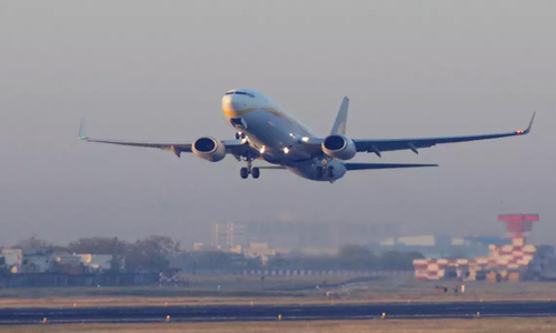 വാണിജ്യ രാജ്യാന്തര പാസഞ്ചർ വിമാന സർവീസുകൾ പുനരാരംഭിക്കാൻ കേന്ദ്രാനുമതി