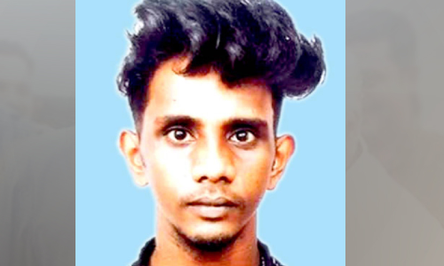 നിർമാണം നടക്കുന്ന പാലത്തിൽ ബൈക്കിടിച്ച് യുവാവ് മരിച്ചു; നാല് പൊതുമരാമത്ത് ഉദ്യോഗസ്ഥര്‍ക്ക് സസ്‌പെന്‍ഷന്‍, കരാറുകാരനെതിരെ കേസ്