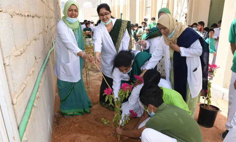 ഇന്ത്യൻ സ്കൂൾ ലോക പരിസ്ഥിതി ദിനം ആചരിച്ചു ഇന്ത്യൻ സ്കൂൾ ലോക പരിസ്ഥിതി ദിനം ആചരിച്ചു
