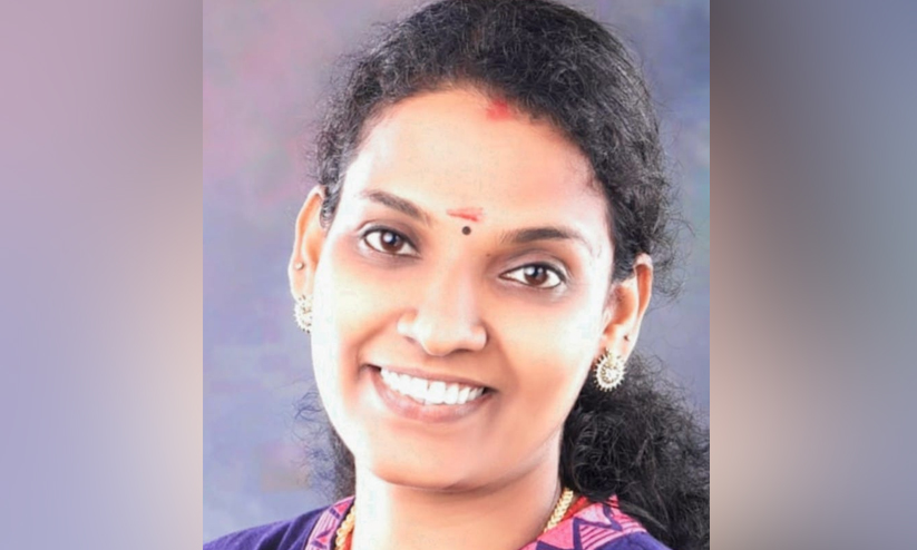 അക്ഷരദീപം മാധവിക്കുട്ടി പുരസ്കാരം ട്രീസ അനിലിന്