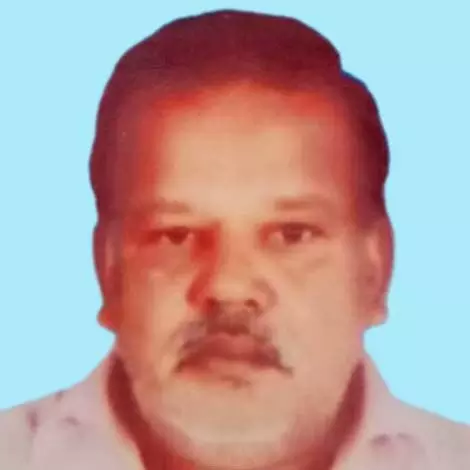 ര​വീ​ന്ദ്ര​ൻ