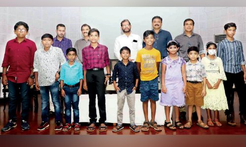 Calicut University adopts 10 people to become swimmers