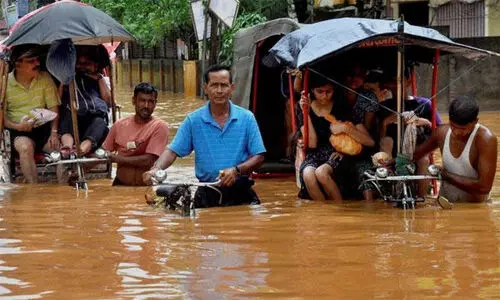 അസമിലെ വെള്ളപ്പൊക്കം കുറയുന്നു; നാൽപതിനായിരത്തോളം പേർ ദുരിതത്തിൽ ​തന്നെയെന്ന് അധികൃതർ