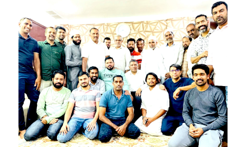 കെ. അബ്ദുല്ലക്ക് അരിയിൽ ജമാഅത്ത് കമ്മിറ്റി യാത്രയയപ്പ് നൽകി