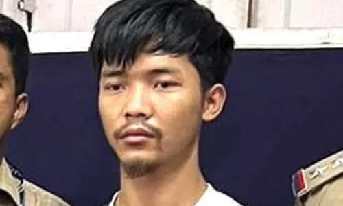 സാമൂഹിക മാധ്യമം വഴി പരിചയപ്പെട്ട് കൊല്ലത്തെ റിട്ട. ഉദ്യോഗസ്ഥയുടെ അരക്കോടി തട്ടിയ വിരുതൻ റിമാൻഡിൽ