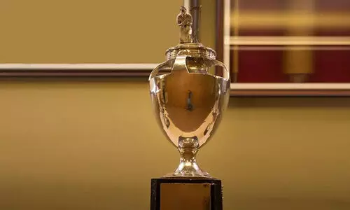 രഞ്ജി: ബംഗാൾ, മുംബൈ മുന്നോട്ട്; തകർന്ന് പഞ്ചാബും കർണാടകയും